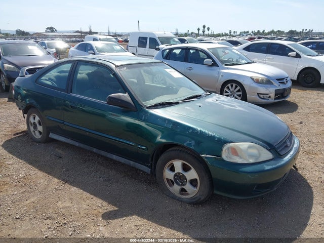 Salvage Honda Civic Image