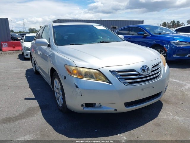 Salvage Toyota Camry Image