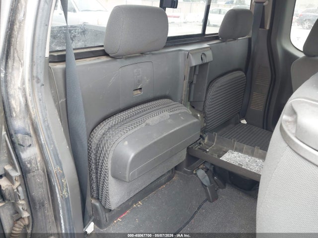 Nissan Frontier Se
