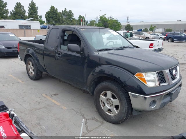 Salvage Nissan Frontier Image