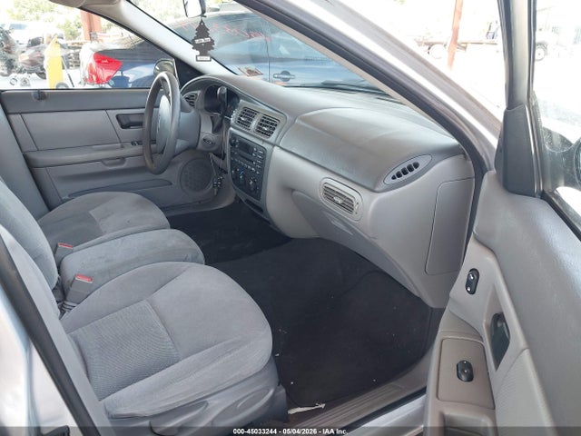 Ford Taurus Se
