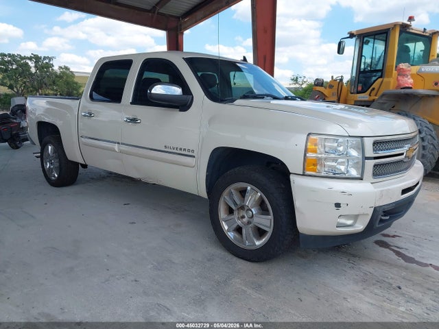 Salvage Chevrolet Silverado 1500 Image