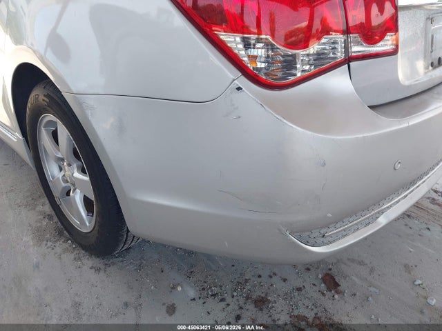 Chevrolet Cruze 1lt Auto