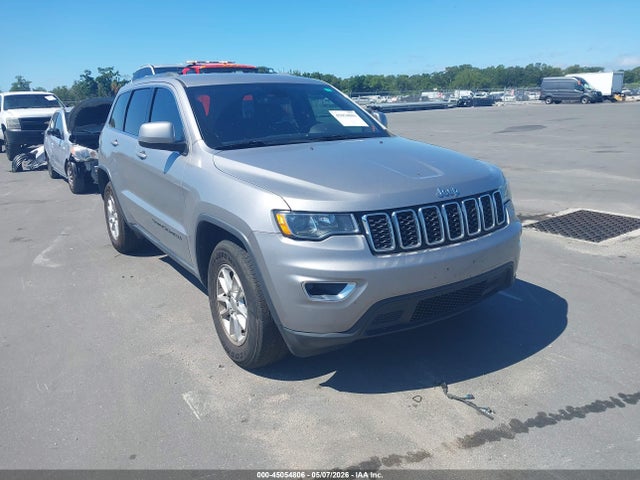 Salvage Jeep Grand Cherokee Image