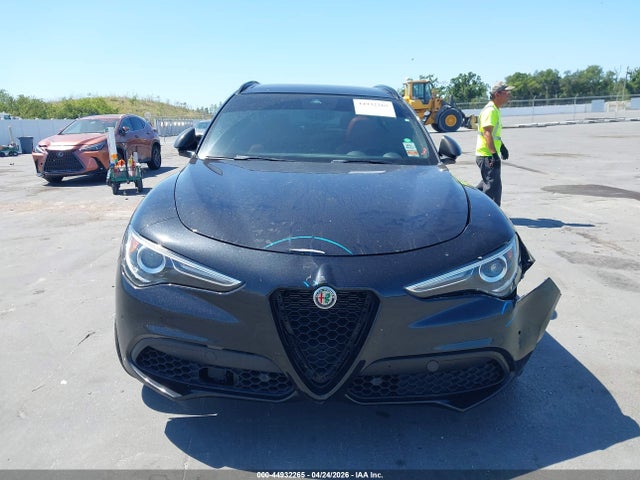 Alfa Romeo Stelvio Ti Sport Awd