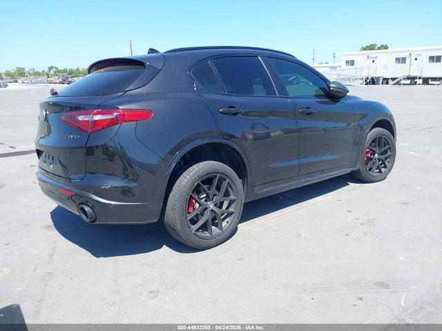 Alfa Romeo Stelvio Ti Sport Awd