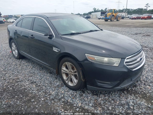 Salvage Ford Taurus Image