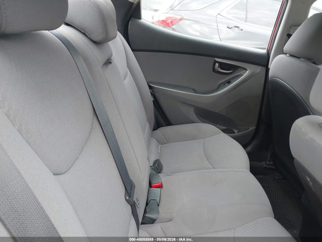Hyundai ELANTRA Se