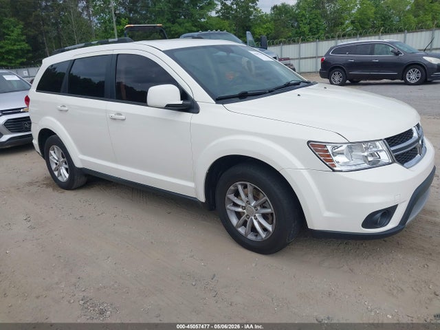 Salvage Dodge Journey Image