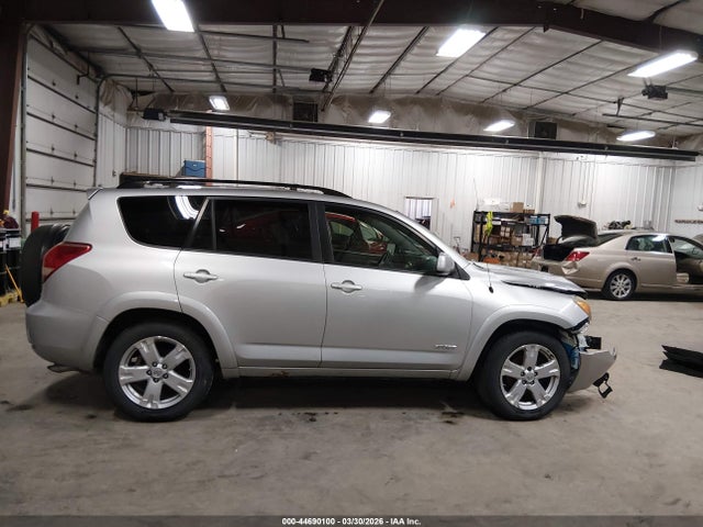 Toyota RAV4 Sport V6
