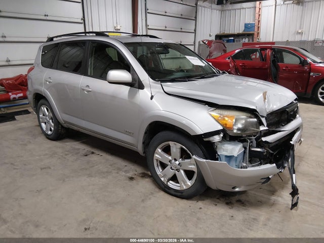 Toyota RAV4 Sport V6