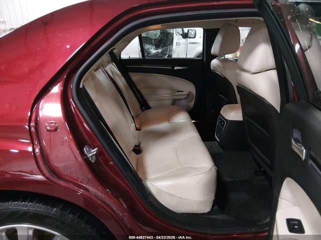 Chrysler 300c Awd