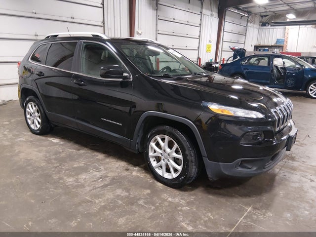 Salvage Jeep Cherokee Image