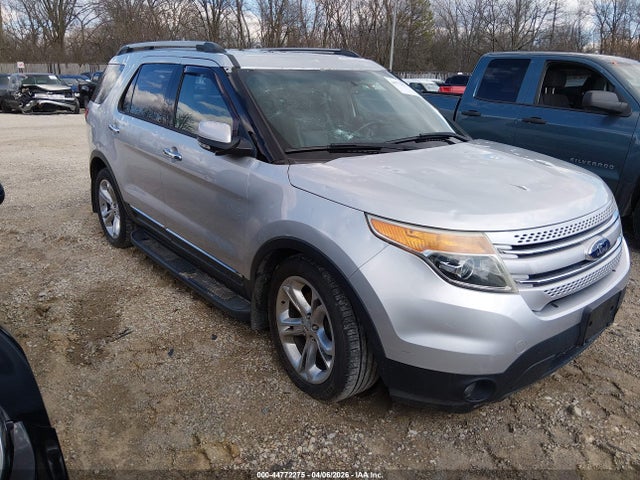 Salvage Ford Explorer Image