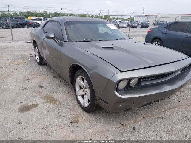 Salvage Dodge Challenger Image