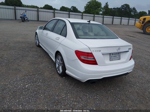 Mercedes-Benz C-Class Sport