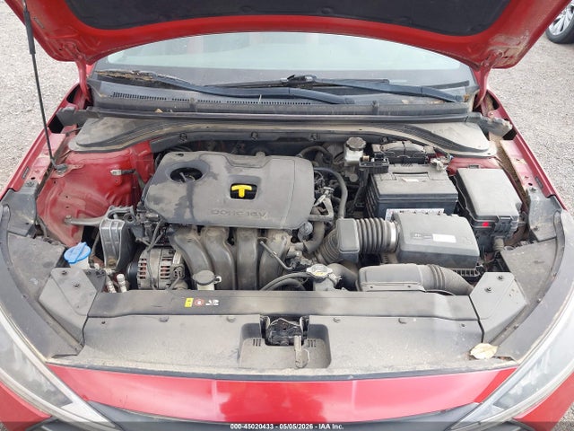 Hyundai ELANTRA Sel