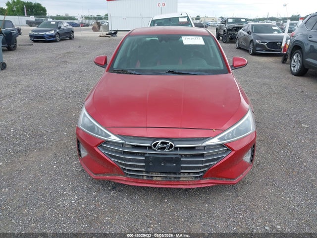 Hyundai ELANTRA Sel