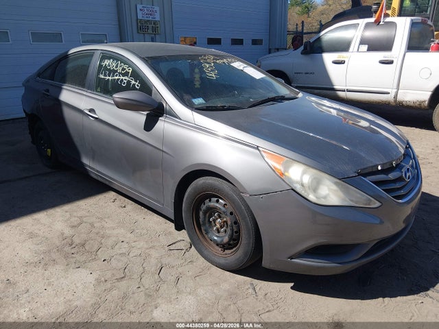 Salvage Hyundai SONATA Image
