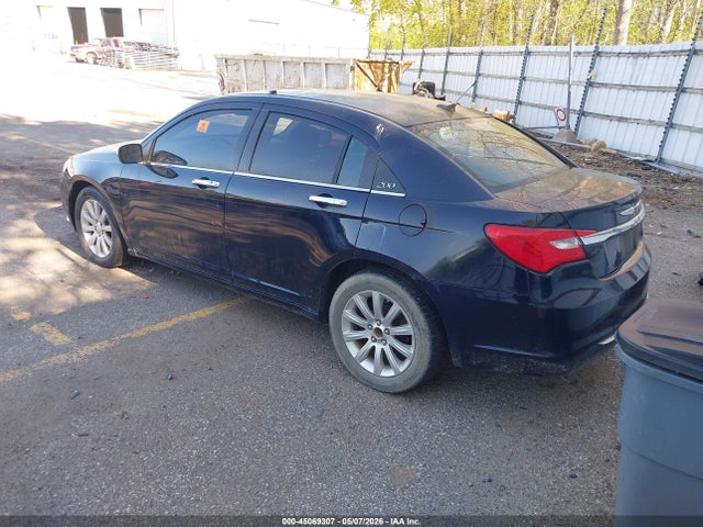 Chrysler 200 Limited