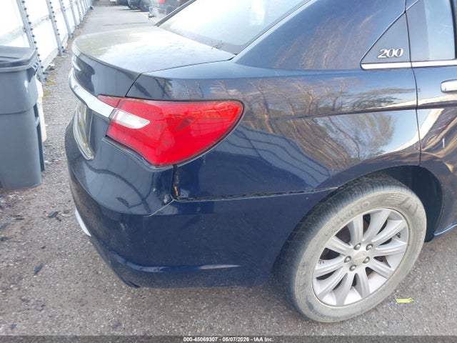 Chrysler 200 Limited