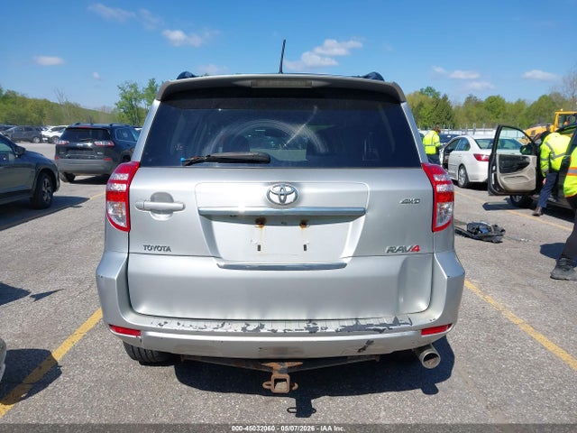 Toyota RAV4 Sport V6