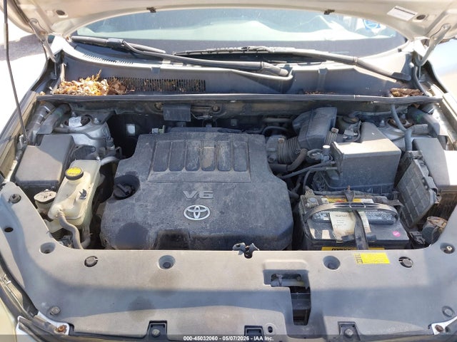 Toyota RAV4 Sport V6