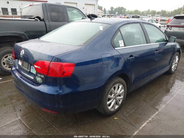 Volkswagen Jetta 2.5l Se