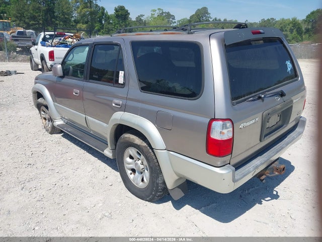 Toyota 4Runner Limited V6