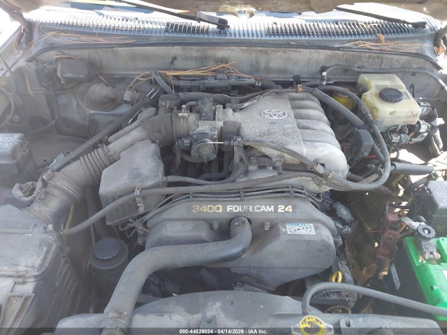 Toyota 4Runner Limited V6