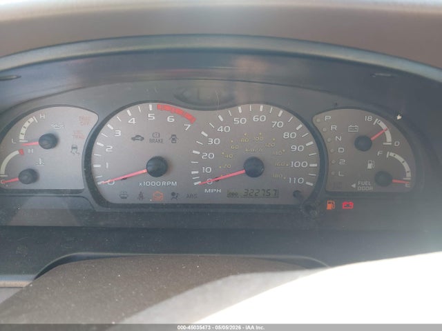 Toyota Sequoia Sr5 V8