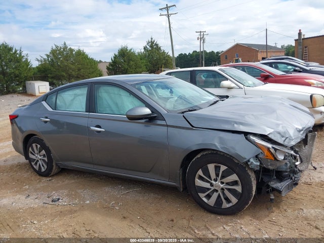 Nissan Altima S Fwd