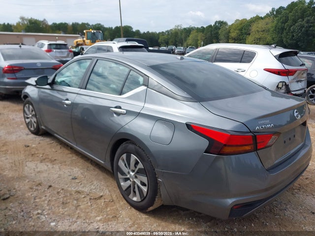 Nissan Altima S Fwd