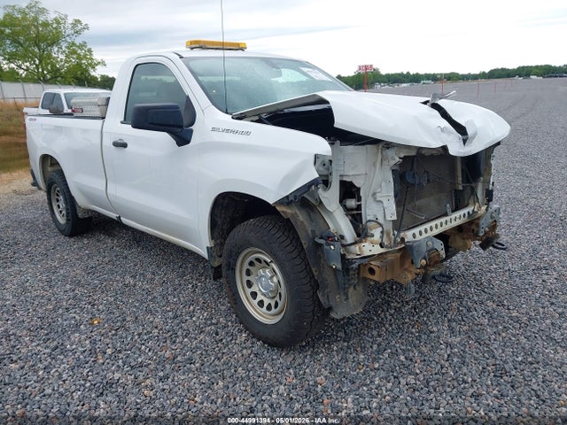 Salvage Chevrolet Silverado 1500 Image
