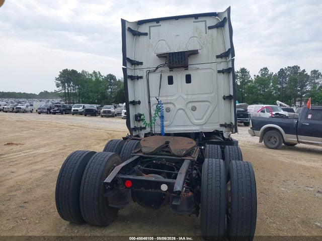 Freightliner Cascadia 125