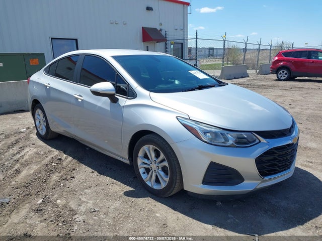 Salvage Chevrolet Cruze Image