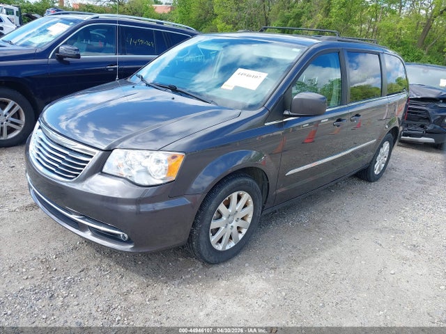 Chrysler Town & Country Touring