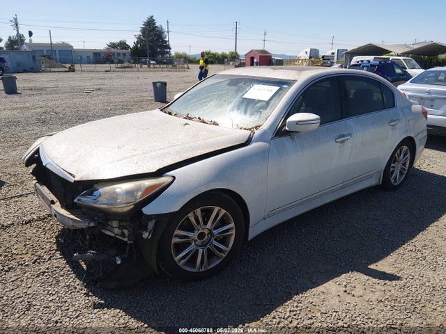 Hyundai Genesis 3.8