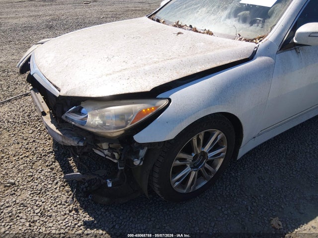Hyundai Genesis 3.8