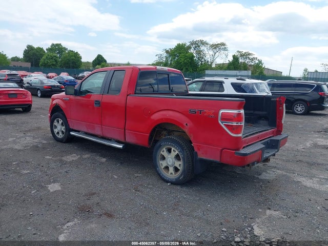 Ford F-150 Super Cab