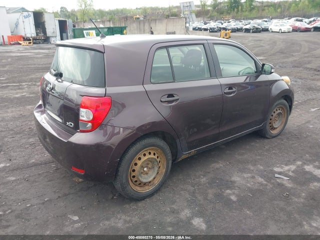 Scion xD