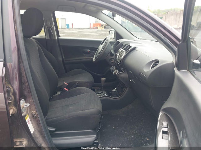 Scion xD