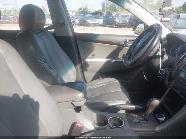 Hyundai SONATA Limited V6