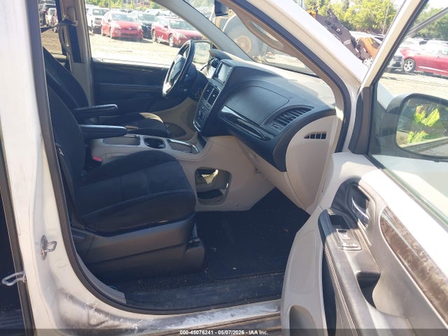 Dodge Grand Caravan Crew