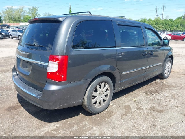 Chrysler Town & Country Touring