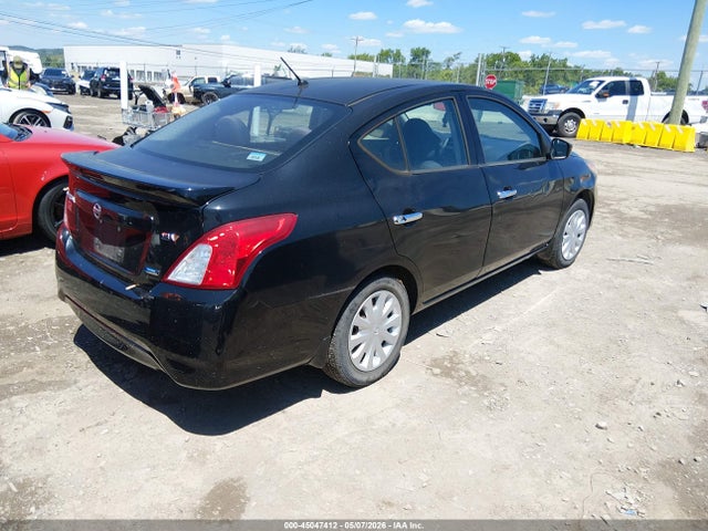 Nissan Versa 1.6 Sv
