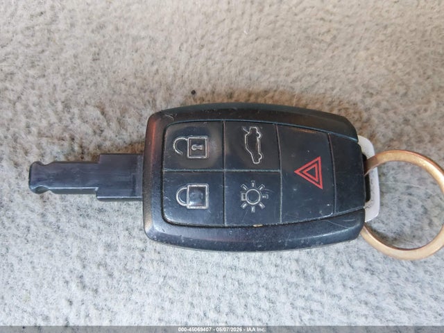 Volvo C70 T5