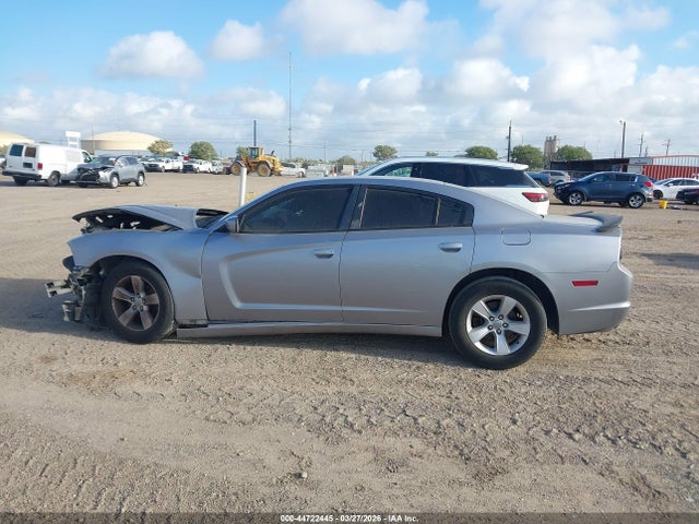 Dodge Charger Se