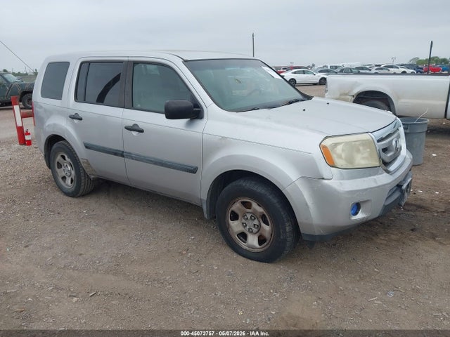 Salvage Honda Pilot Image