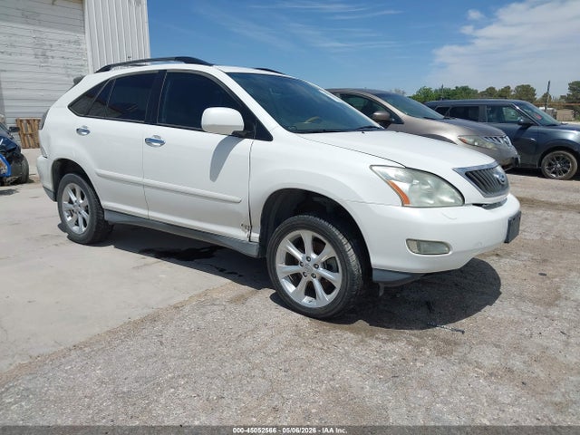 Salvage Lexus RX Image